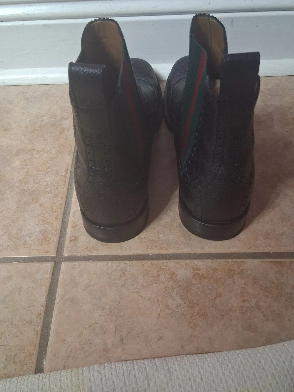 Men's  Gucci Web Black Leather Chelsea Wingtip Boots